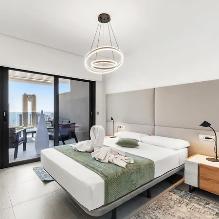 Diamond Sea View Eagle Tower Apartmán