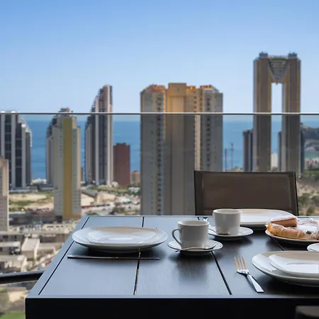 Diamond Sea View Eagle Tower شقة *