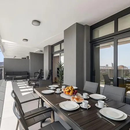 Diamond Sea View Eagle Tower