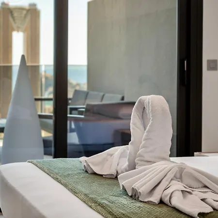 شقة Diamond Sea View Eagle Tower بينايدورم
