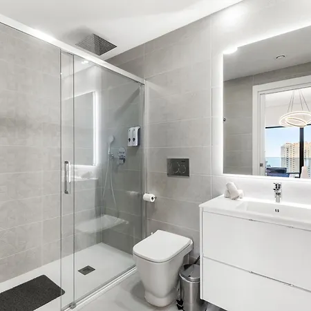 Diamond Sea View Eagle Tower شقة