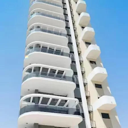 Diamond Sea View Eagle Tower شقة بينايدورم